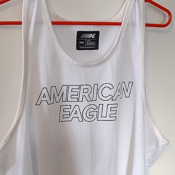 American Eagle Outfitters Other - American Eagle white mesh tank top size L